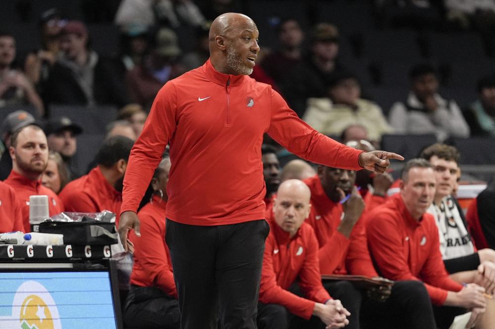 纵览全场的 纵览全场的